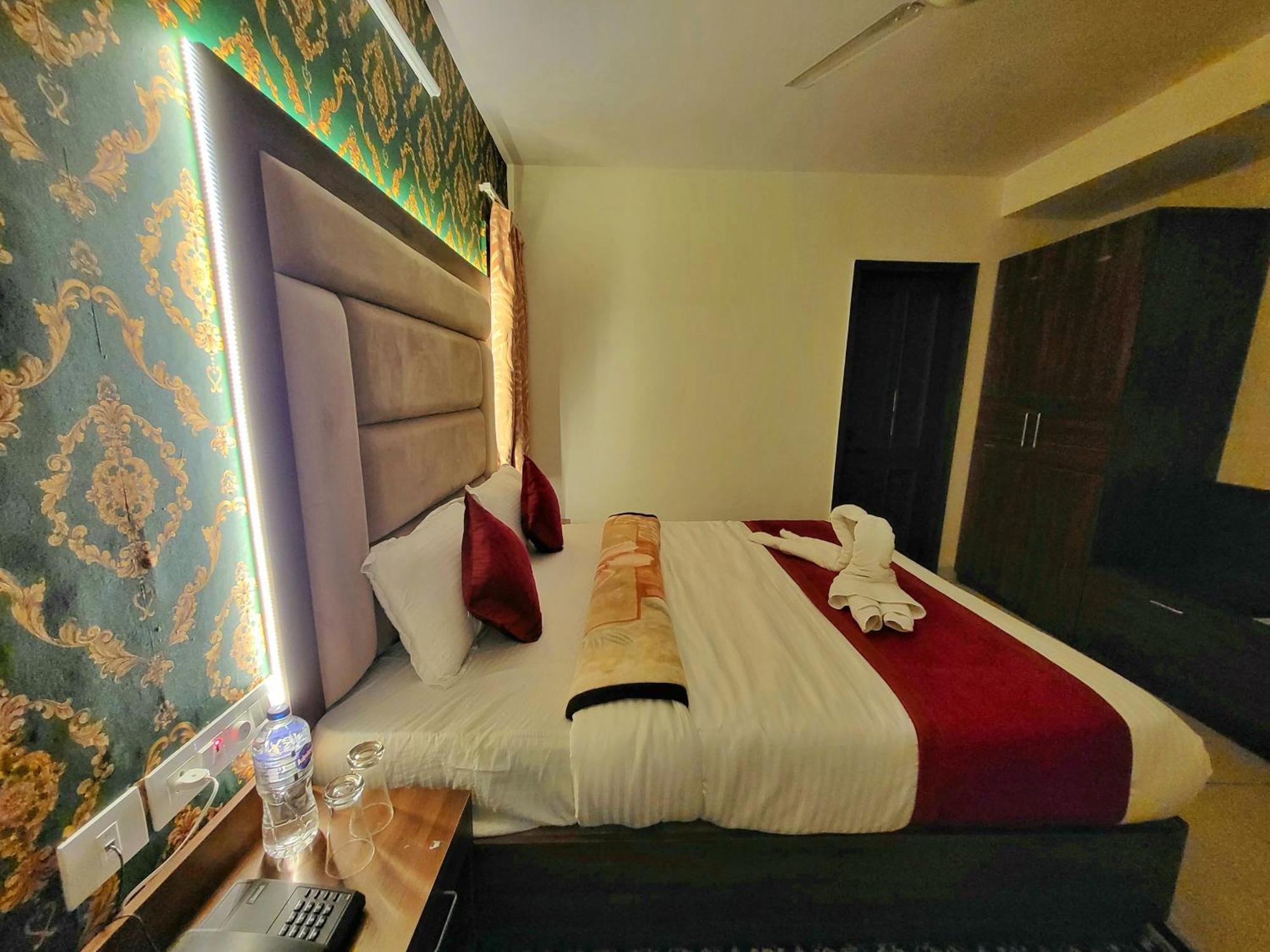 Bay Leaf By Live Inn Shimla Ngoại thất bức ảnh